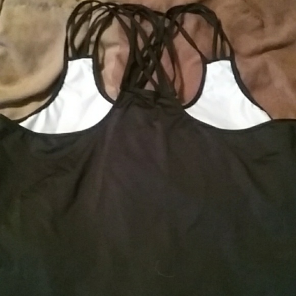 Polyester, spandex skeleton front tank top - Picture 3 of 4